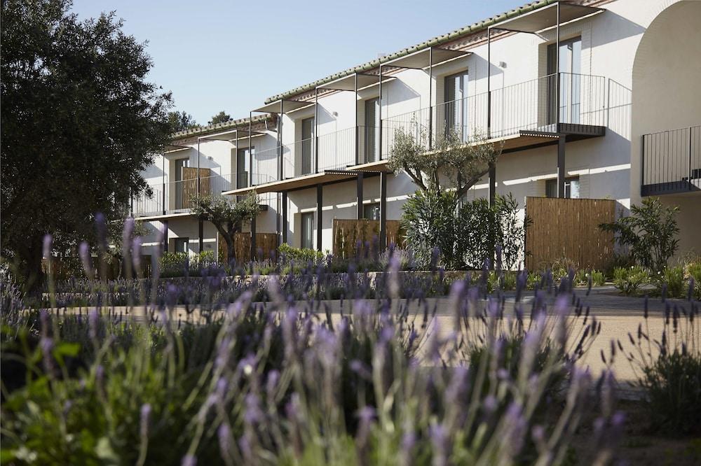 Hotel Mas Lazuli Pau Eksteriør billede